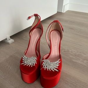 Piferi Rosalia  Red Platform